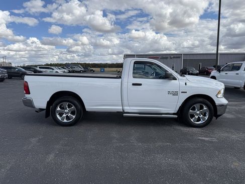 Used 2021 RAM 1500 Tradesman w/ Tradesman SXT Package image 3