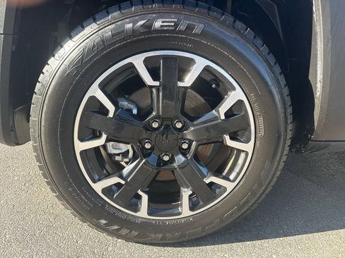 Used 2023 Jeep Renegade Latitude image 9