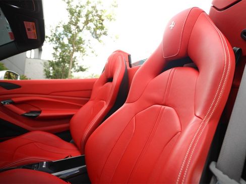 Certified 2021 Ferrari F8 Tributo image 43