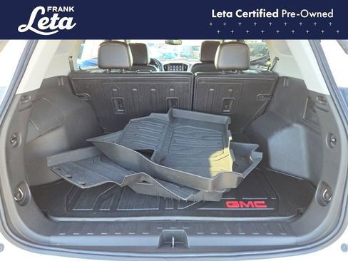 Used 2021 GMC Terrain SLT w/ LPO, Floor Liner Package image 29