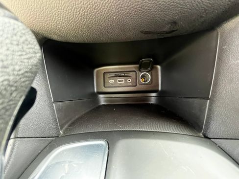 Used 2021 Chevrolet Equinox LT FWD image 20