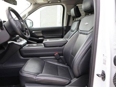 Certified 2025 Ford Expedition Max Platinum AWD/4WD image 25