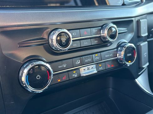 Used 2025 Ford F150 XLT w/ Equipment Group 302A MID image 27