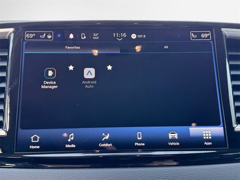 Certified 2024 Chrysler Pacifica Touring-L image 20