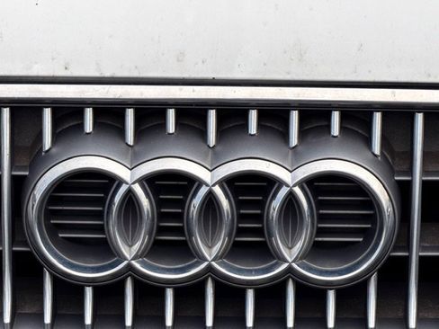 Used 2013 Audi A4 Premium Plus w/ Premium Plus Pkg image 21