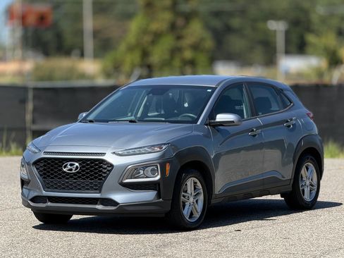 Used 2019 Hyundai Kona SE FWD image 6