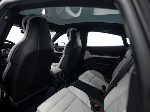 Certified 2021 Porsche Taycan 4S AWD/4WD image 21