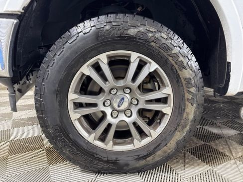Used 2018 Ford F150 Lariat w/ Trailer Tow Package AWD/4WD image 12