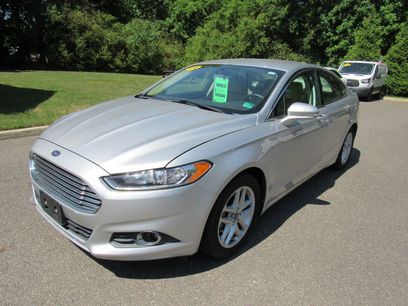 Used 2014 Ford Fusion SE w/ Equipment Group 202A