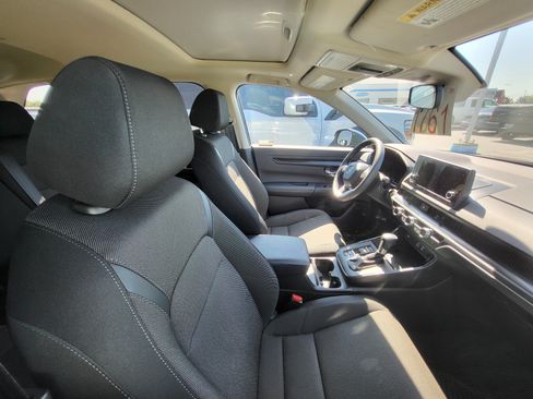 Used 2024 Honda CR-V EX image 8