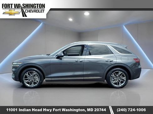 Used 2023 Genesis GV70 2.5T w/ Advanced Package AWD/4WD image 6