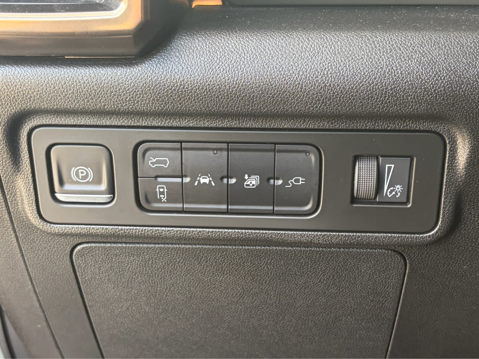 Used 2024 GMC Hummer EV 3X AWD/4WD image 14