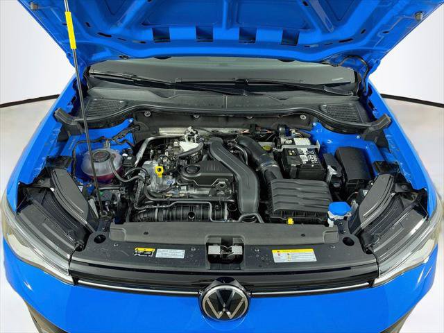 New 2027 Volkswagen Taos SE AWD/4WD image 30
