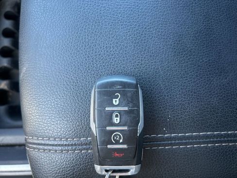 Used 2023 RAM 1500 Big Horn AWD/4WD image 13