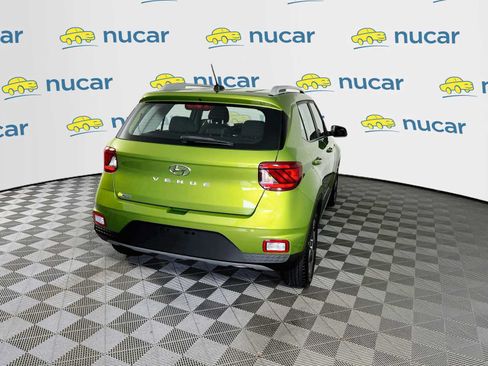 Certified 2023 Hyundai Venue SEL FWD image 7