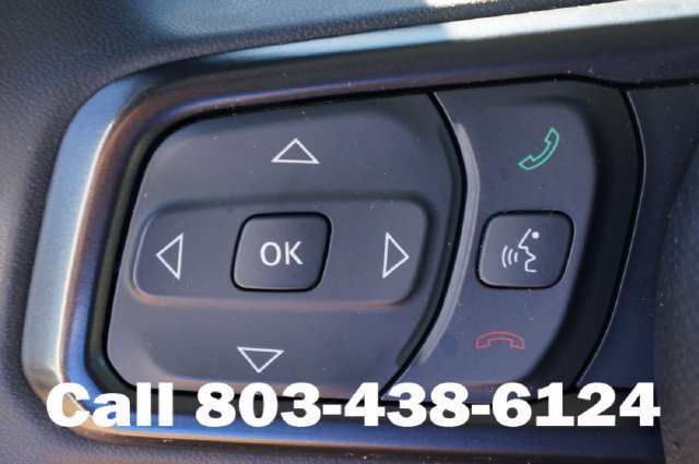 Used 2024 Jeep Wrangler Unlimited Rubicon 4xe AWD/4WD image 8