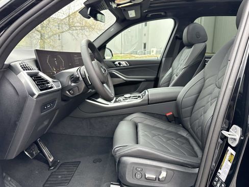 New 2026 BMW X5 xDrive40i w/ M Sport Package AWD/4WD image 14