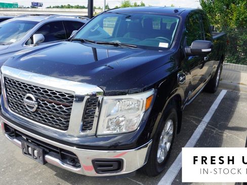Used 2017 Nissan Titan SV w/ All Weather Package (L93) AWD/4WD image 1