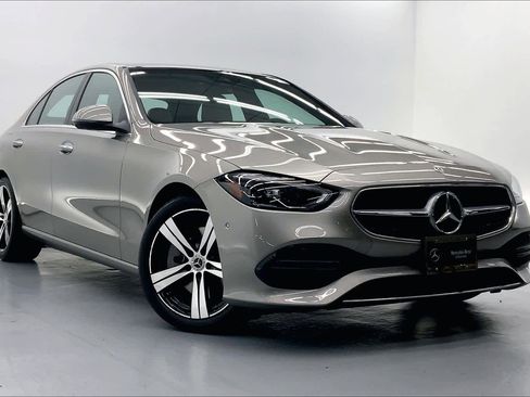 Used 2023 Mercedes-Benz C 300 Sedan image 7