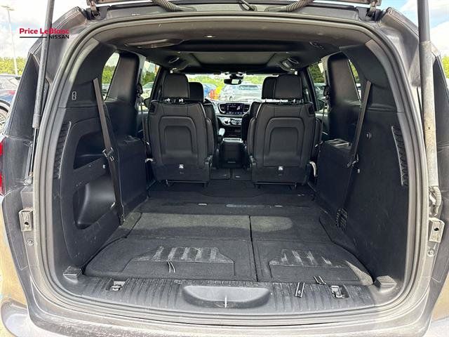 Used 2021 Chrysler Pacifica Touring-L w/ S Appearance Package FWD image 8