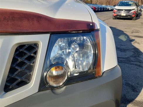 Used 2011 Nissan Xterra S w/ 4X4 Value Package image 9