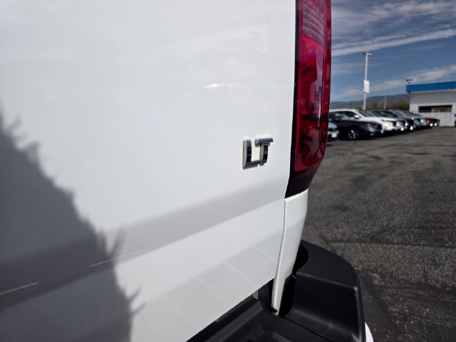 Used 2017 Chevrolet Colorado LT AWD/4WD image 23
