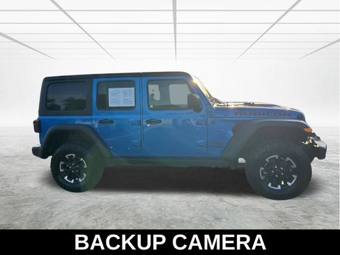 Used 2025 Jeep Wrangler Unlimited Rubicon AWD/4WD image 4