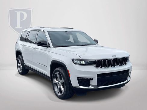 Certified 2022 Jeep Grand Cherokee L Limited image 1