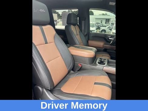 Used 2021 Chevrolet Silverado 2500 High Country w/ Z71 Off-Road Package AWD/4WD image 19