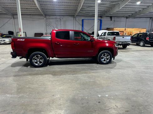 Used 2018 Chevrolet Colorado Z71 image 11
