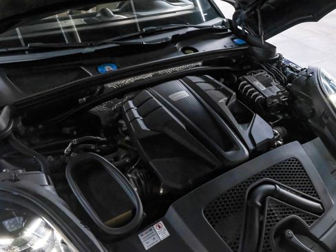 Used 2019 Porsche Macan S image 53