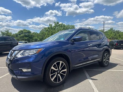 Used 2020 Nissan Rogue SL w/ Premium Package AWD/4WD image 6