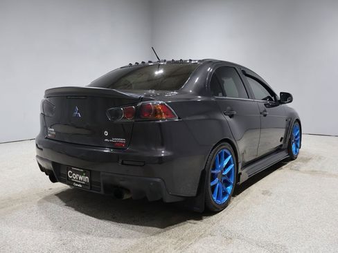 Used 2011 Mitsubishi Lancer Evolution MR image 2