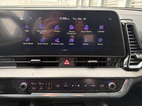 Certified 2023 Kia Sportage EX image 8