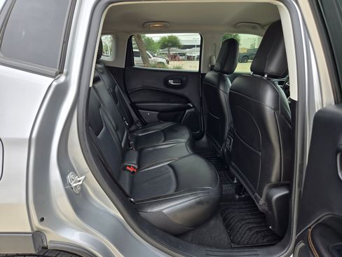 Used 2021 Jeep Compass Limited AWD/4WD image 23
