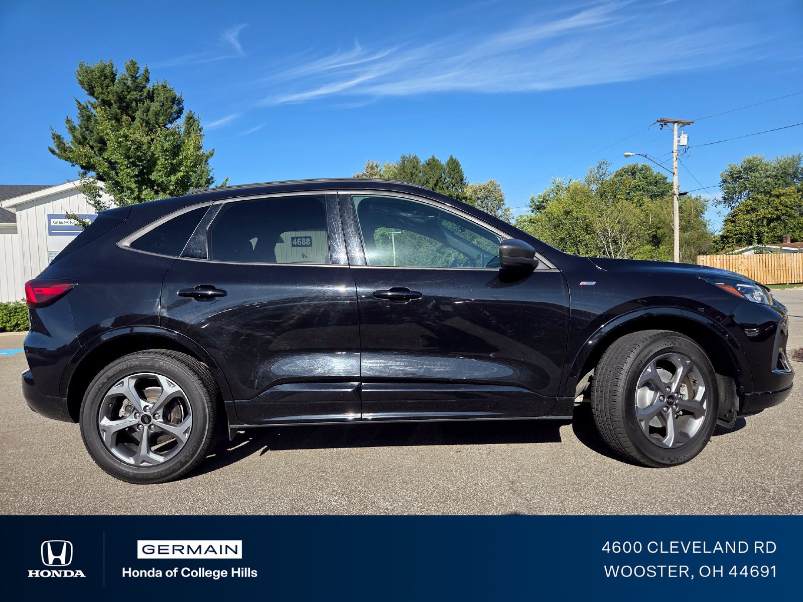 Used 2024 Ford Escape ST-Line AWD/4WD image 17
