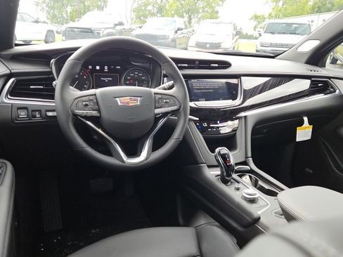 New 2025 Cadillac XT6 Premium Luxury w/ Technology Package image 14