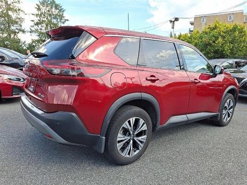 Certified 2021 Nissan Rogue SV image 38