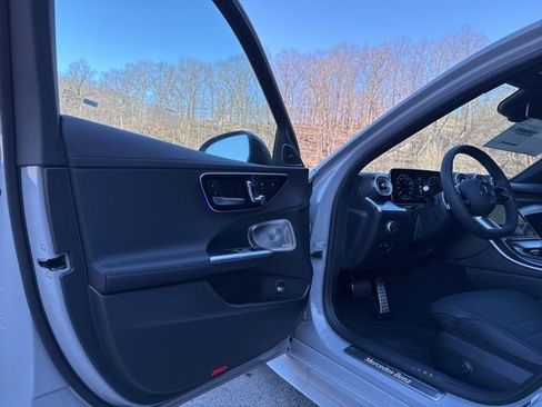 New 2026 Mercedes-Benz C 300 4MATIC Sedan image 18