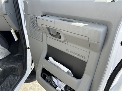 New 2024 Ford E-450 and Econoline 450 Super Duty w/ Power Windows & Locks Group image 61