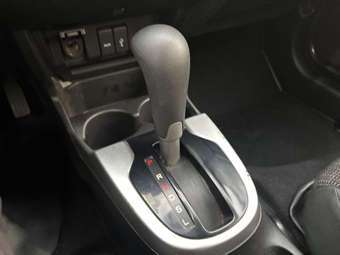 Used 2016 Honda Fit LX image 26