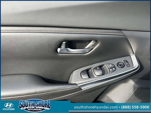 Used 2022 Nissan Sentra SR image 18