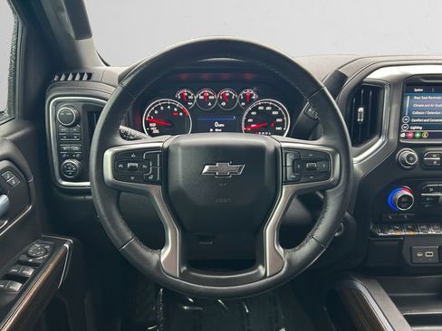 Used 2022 Chevrolet Silverado 1500 RST AWD/4WD image 15