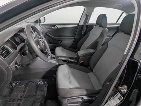 Used 2018 Volkswagen Jetta S FWD image 14