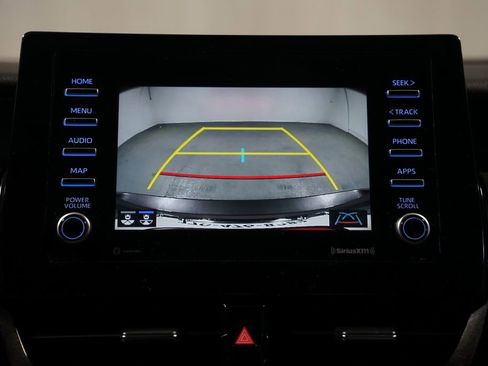 Certified 2021 Toyota Camry SE w/ Convenience Package FWD image 19