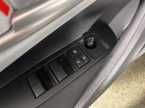 Certified 2026 Toyota Corolla SE w/ Carpet Mat Package (TMS) FWD image 16