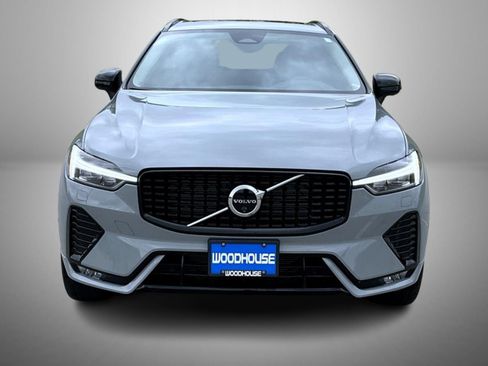 Used 2024 Volvo XC60 B5 Plus w/ Protection Package Premier AWD/4WD image 2