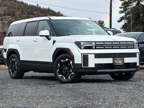 New 2026 Hyundai Santa Fe SE image 2