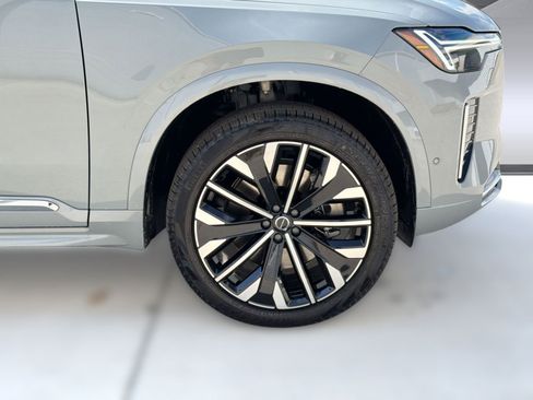 New 2026 Volvo XC90 T8 Ultra w/ Protection Package Premier AWD/4WD image 11