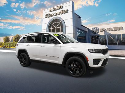 Certified 2023 Jeep Grand Cherokee Altitude